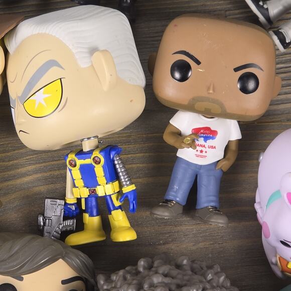 25+ Random Funko Pops - Out Of Box - As-is - Picture 6 of 14